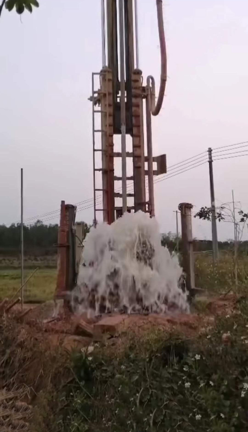 湛江吴川打井现场